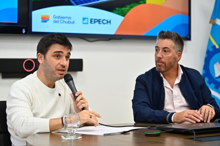 Fin de la generación de energía a gasoil: Provincia construirá un Parque Fotovoltaico en Paso de Indios