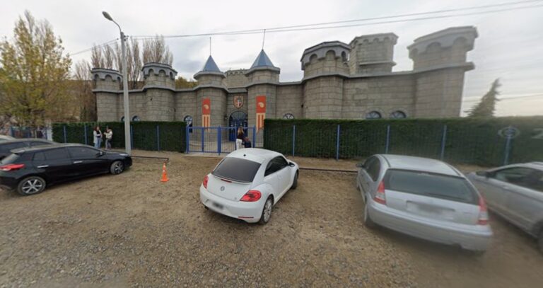 Un colegio de Rada Tilly bajo alerta por amenazas de tiroteo