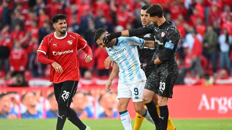 Independiente se quedó con el clásico de Avellaneda