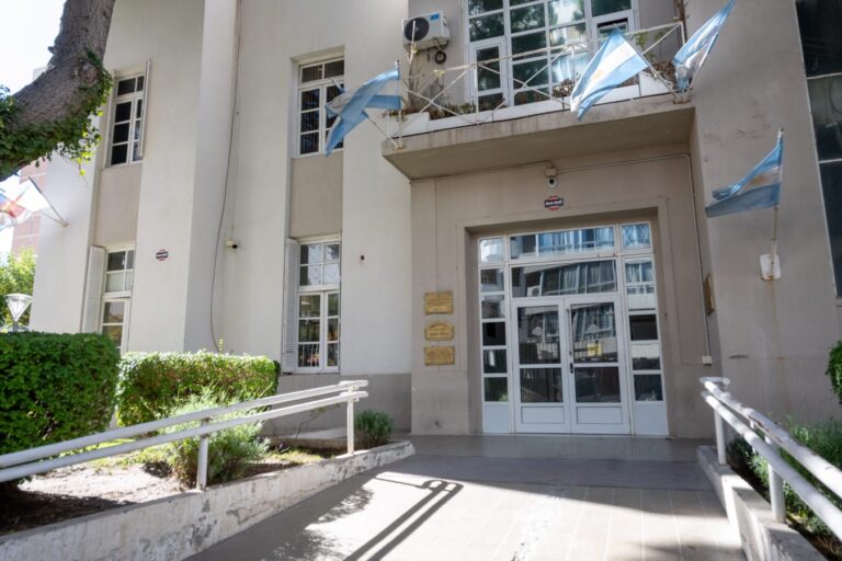 El Municipio depositó los sueldos