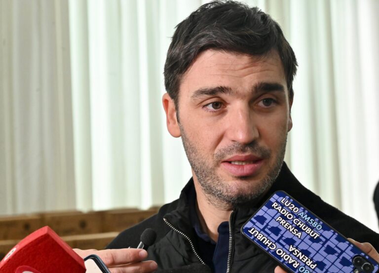 Torres destacó el amplio respaldo legislativo a la ley que prohíbe los celulares en las cárceles