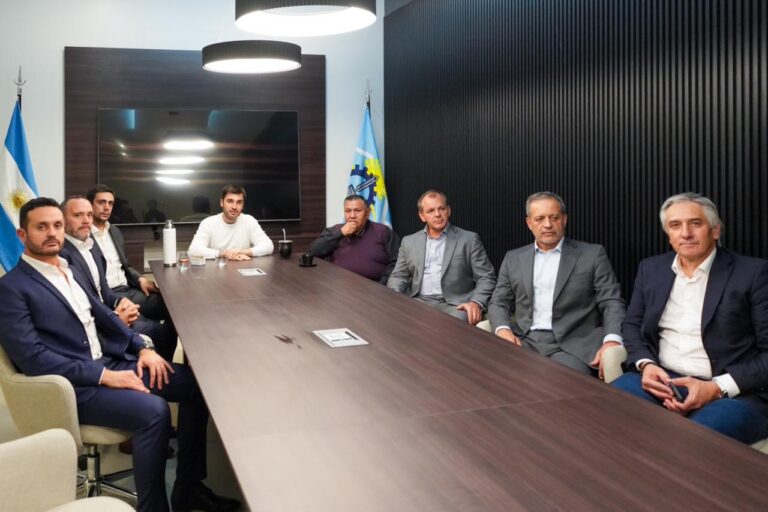 Torres y Ávila confirmaron nuevas inversiones petroleras y anticiparon, para fin de año, niveles de perforación que no se registraban desde 2019