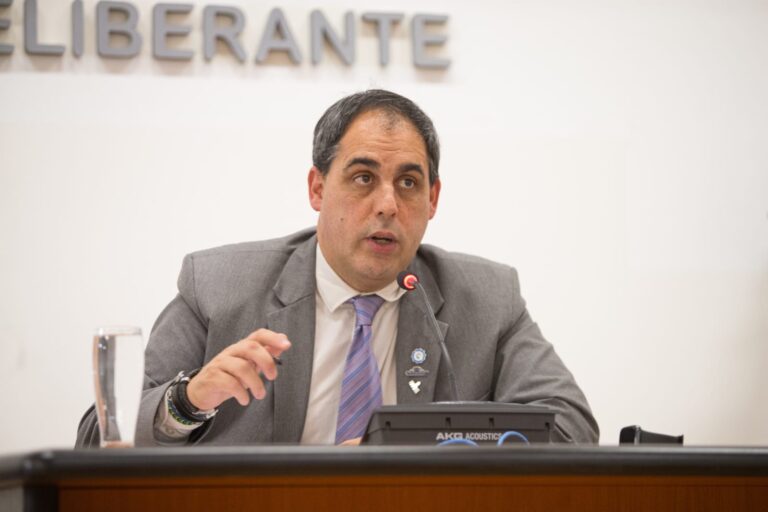 Fuerte Reclamo en el Concejo Deliberante por la falta de precisiones en el Transporte Público