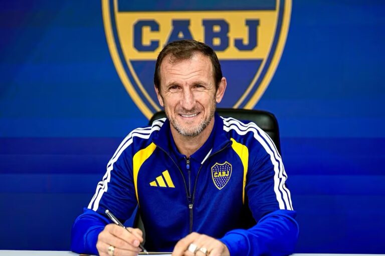 Arruabarrena comenzó su nuevo ciclo en Boca con decisiones fuertes y cuatro jugadores quedaron al margen