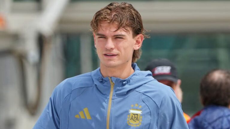 Nico Paz fue vendido en 60 millones de euros en pleno Mundial