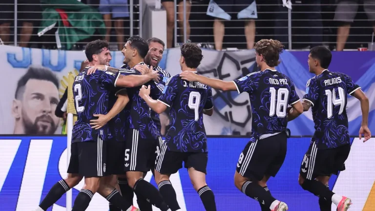 Argentina venció 3-1 a Jordania y cerró la fase de grupos con puntaje ideal